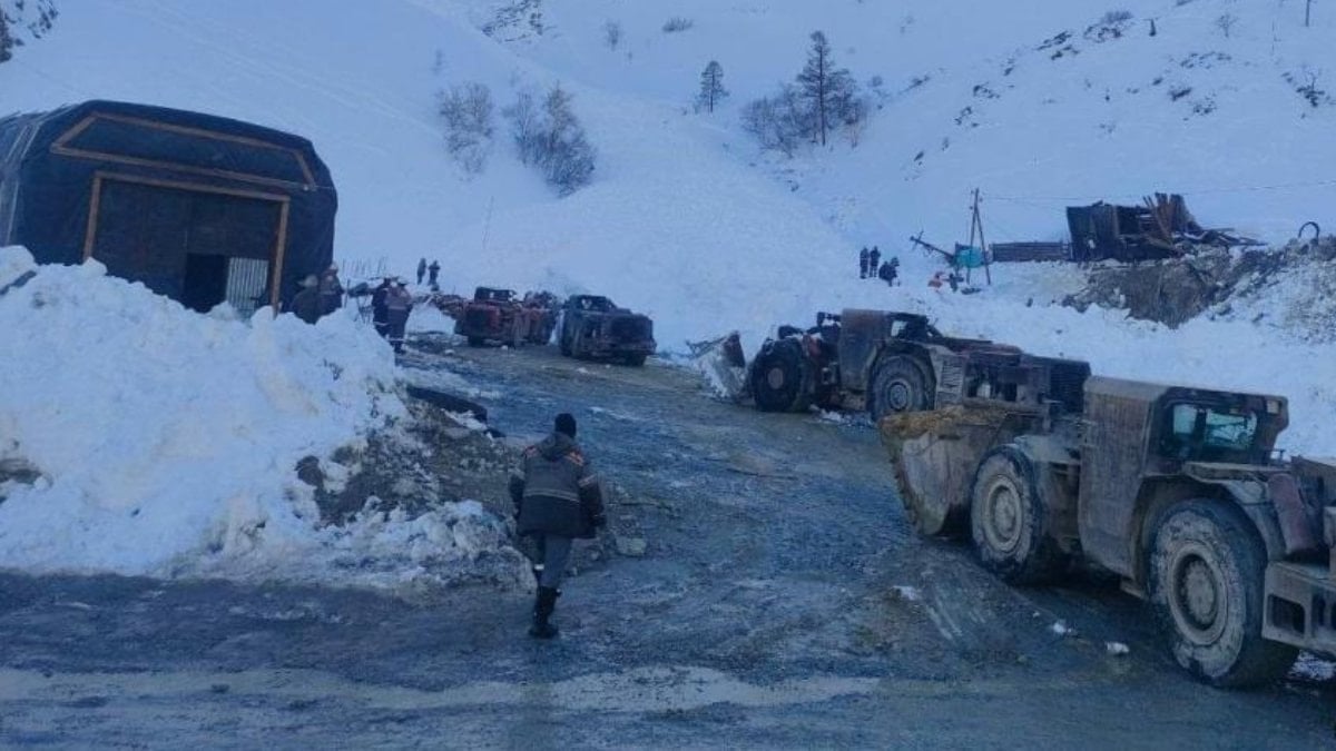 Rusya’da maden sahasında çığ: 6 ölü