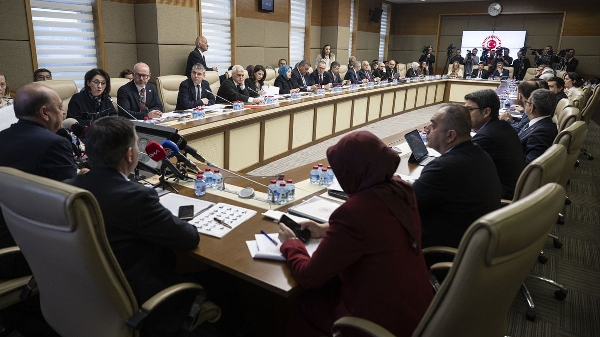 TBMM’de kabul edildi: Anne ve babaların doğum izni artıyor