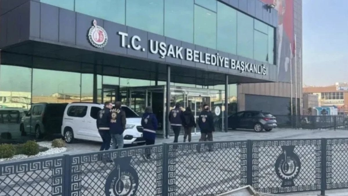 Uşak Belediyesi’ne ikinci dalga operasyonu: 16 tutuklama
