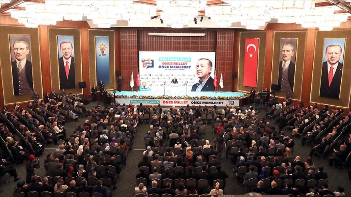 AK Parti haziranda kampa giriyor: Gelenek bu yıl bozulabilir