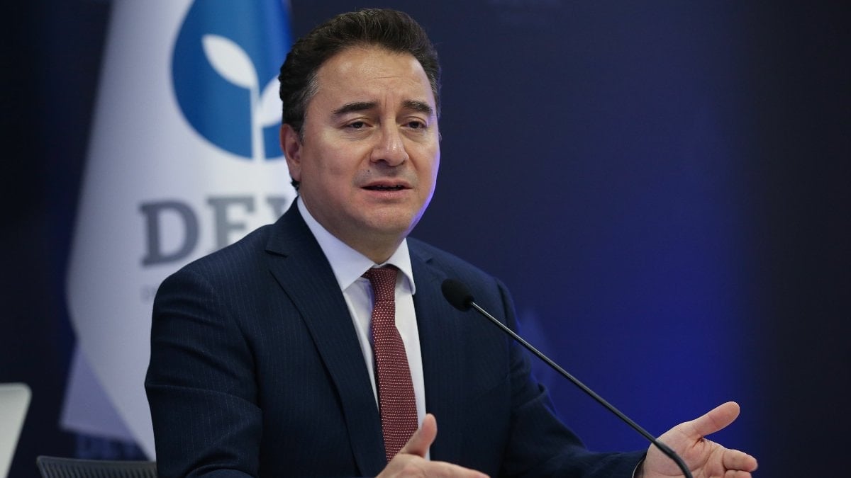 Ali Babacan, Kemal Kılıçdaroğlu’nu aradığına yönelik haberleri yalanladı