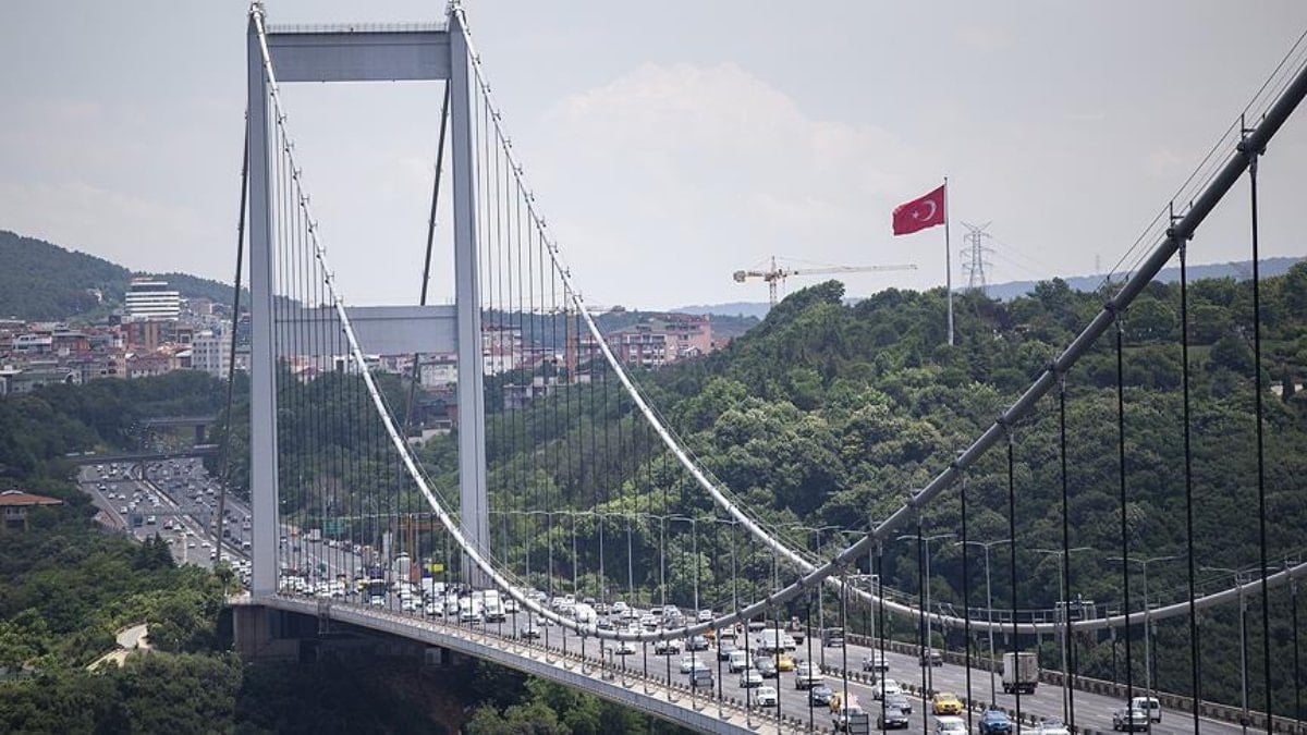 Bayram boyunca otoyol ve köprüler ücretsiz olacak