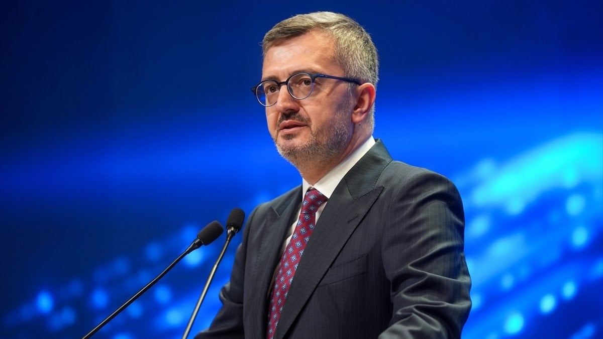 Burhanettin Duran’dan, Mescid-i Aksa baskınına ilişkin kınama mesajı