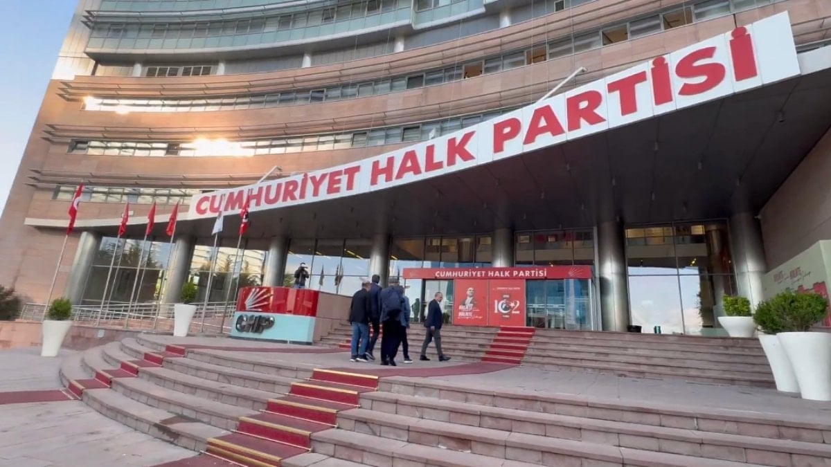 CHP Genel Merkezi’nde sessizlik hakim