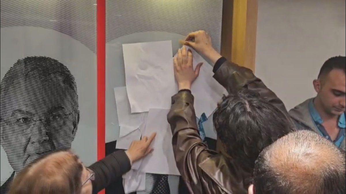 CHP İstanbul İl Başkanlığı’na Kılıçdaroğlu sansürü: Fotoğrafının üzeri kapatıldı