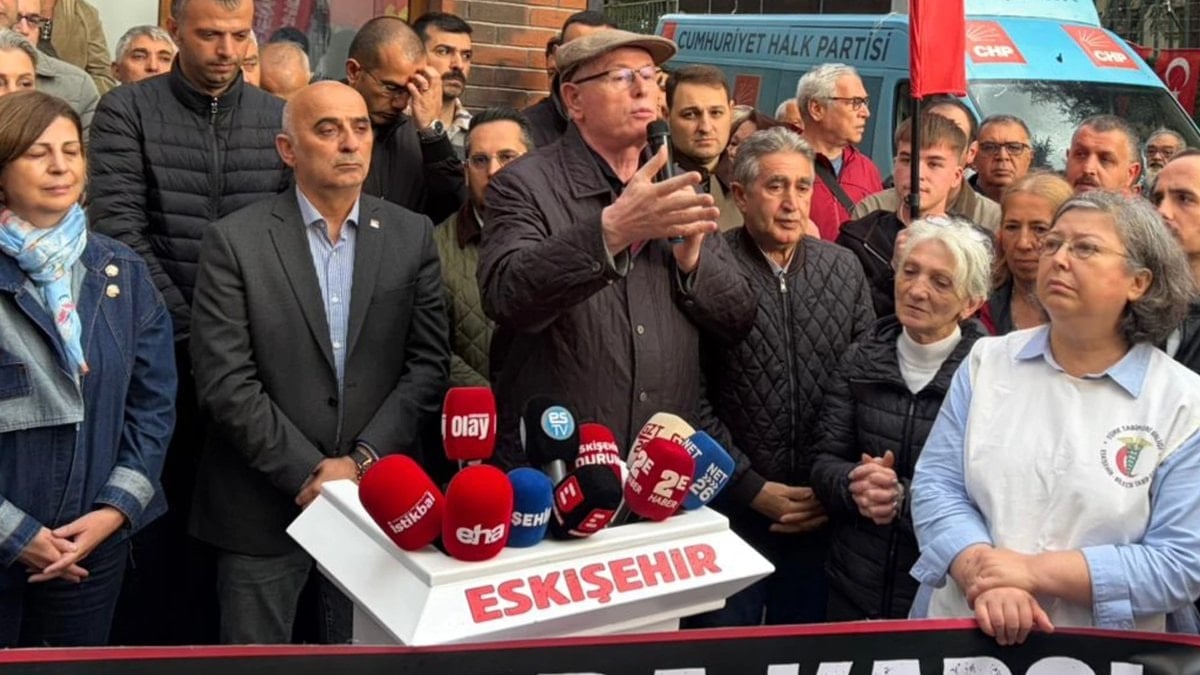 CHP’li Belediye Başkanı, Kemal Kılıçdaroğlu’nu eleştirmek isterken Atatürk’e hain dedi