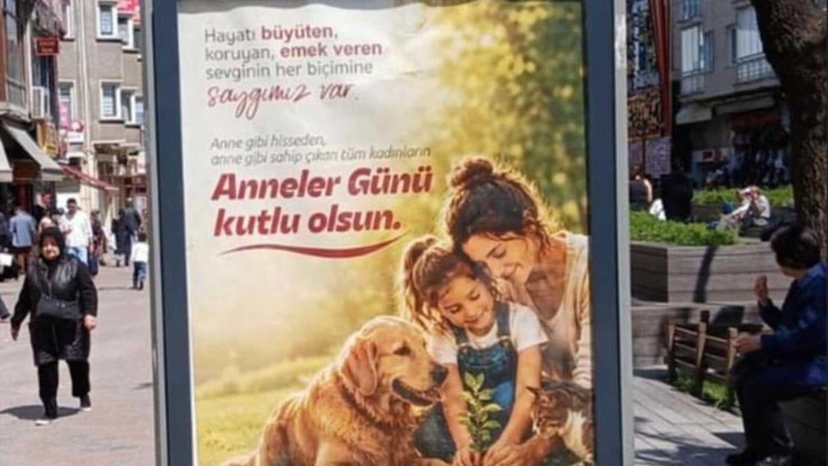 CHP’li belediyeden köpekli “Anneler Günü” kutlaması