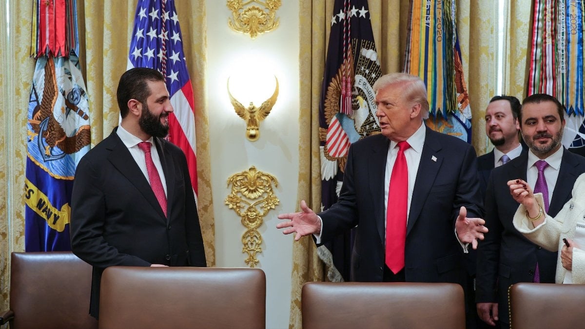 Donald Trump’ın parfüm hediyesine Ahmed Şara’dan teşekkür mesajı