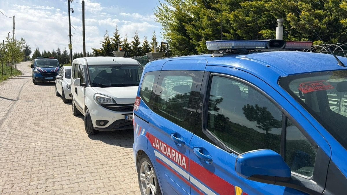 Eskişehir’de Tepebaşı Belediyesi’ne yolsuzluk operasyonu: Kripto cihazlar ele geçirildi