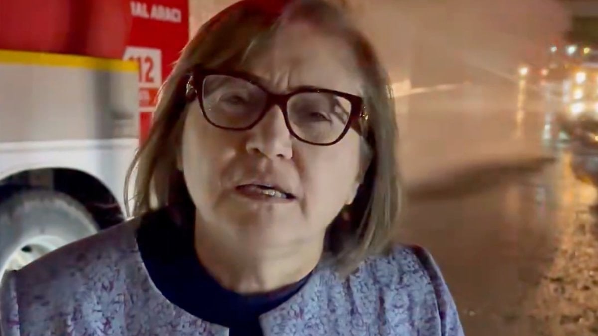 Gaziantep’i ‘süper hücre’ vurdu: Fatma Şahin vatandaşın yanından ayrılmadı