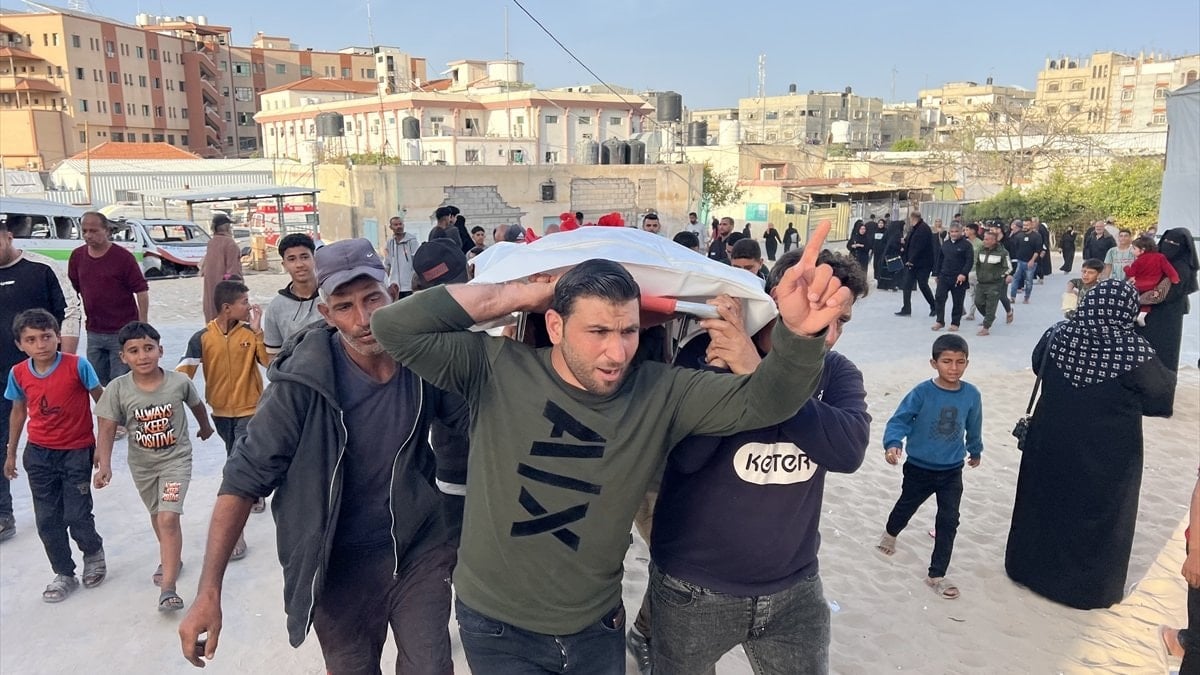 Gazze’de can kaybı 72 bin 742’ye yükseldi