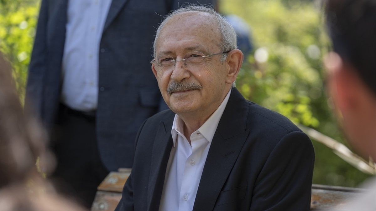 Kemal Kılıçdaroğlu için “Kahraman Kemal” afişleri hazırlandı