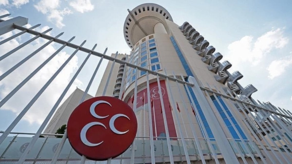 MHP’de bir il teşkilatı daha feshedildi
