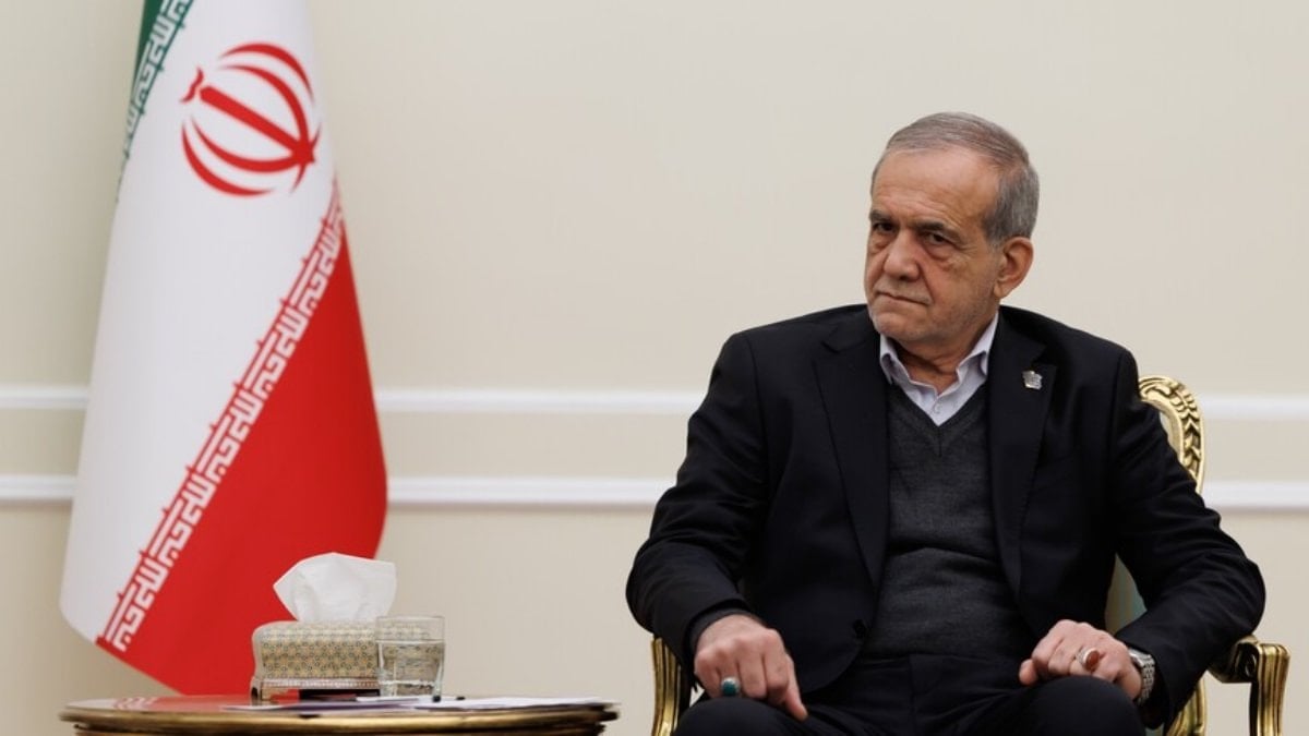 Pezeşkiyan: Hiçbir toplum büyük zorlukları sıkıntı çekmeden aşamaz