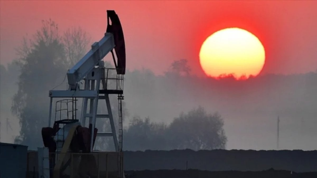Trump’ın tehdidi sonrası petrol fiyatı son 2 haftanın rekoruna ulaştı: 111,25 dolar