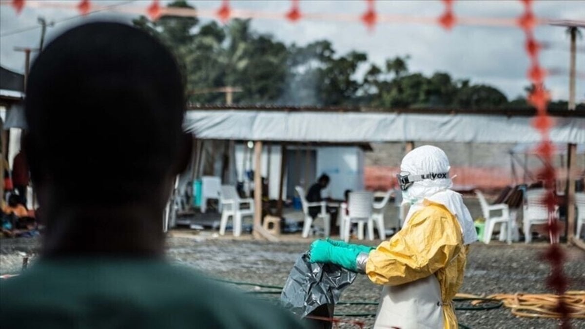 Uganda, Ebola salgını nedeniyle KDC ile olan sınırını kapattı