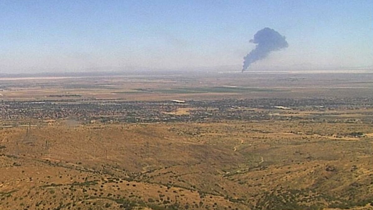 ABD’ye ait B-52 bombardıman uçağı Kaliforniya’da düştü