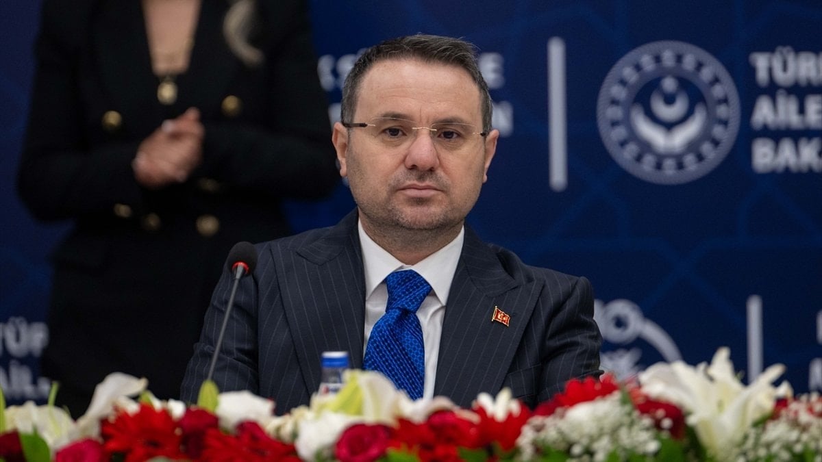 Akın Gürlek, “e-Avukat” uygulamasına ilişkin açıklamada bulundu