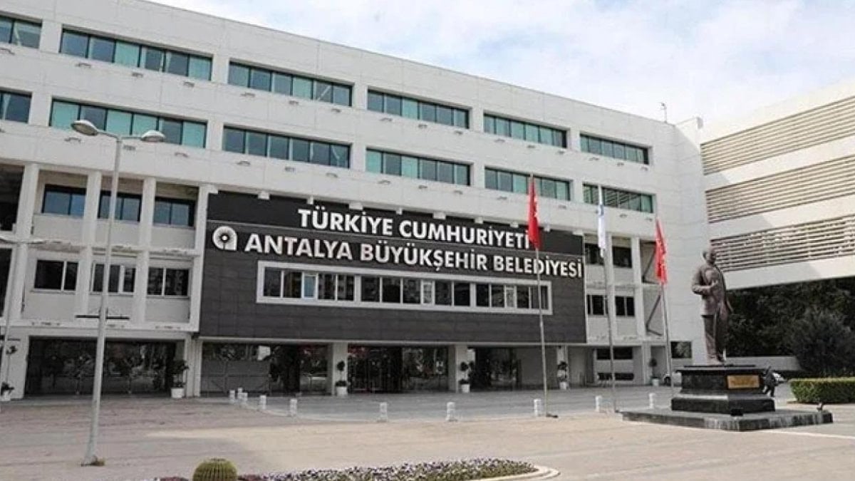 Antalya Büyükşehir Belediyesi soruşturmasında 2 yeni tutuklama