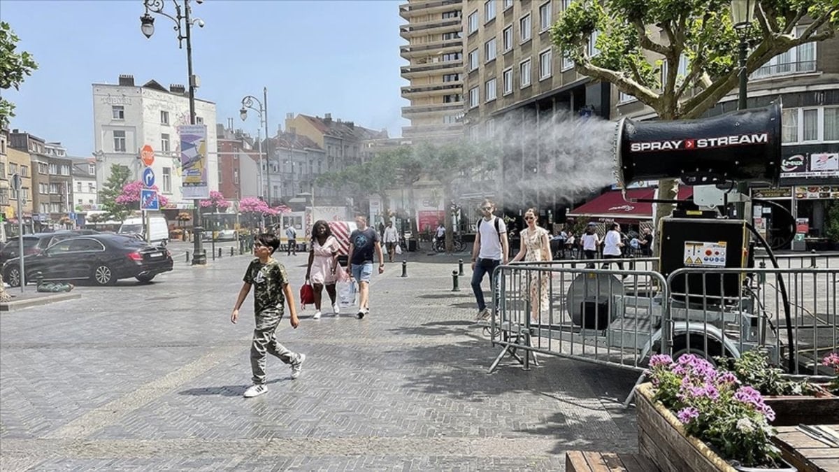 Belçika’da aşırı sıcaklar nedeniyle kırmızı alarm verildi