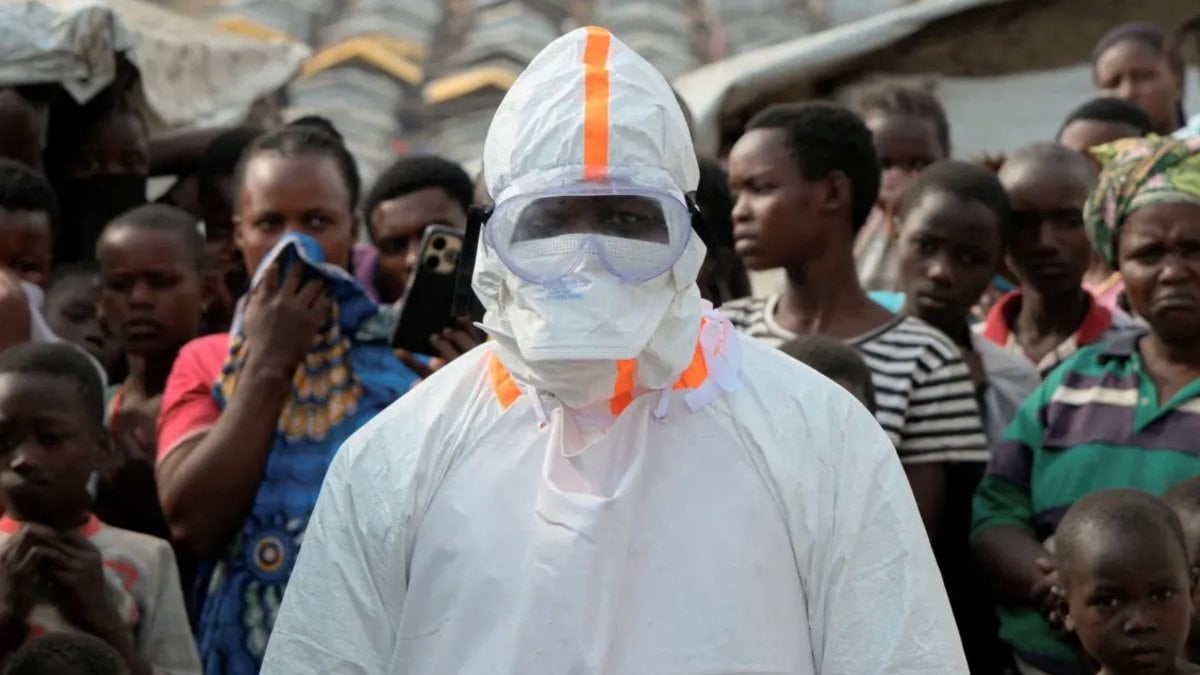 Fransa’da ebola alarmı: 5 kişi karantinaya alındı