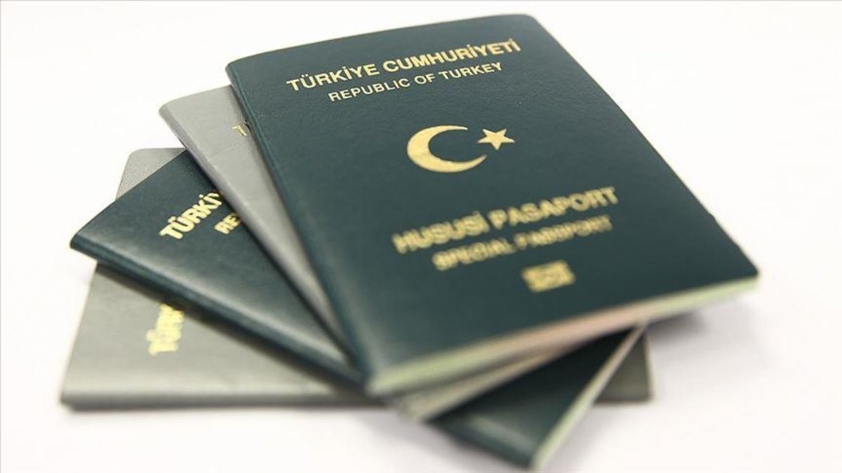 İletişim Başkanlığı, ‘Yeşil pasaportla seyahat dönemine son’ iddialarını yalanladı