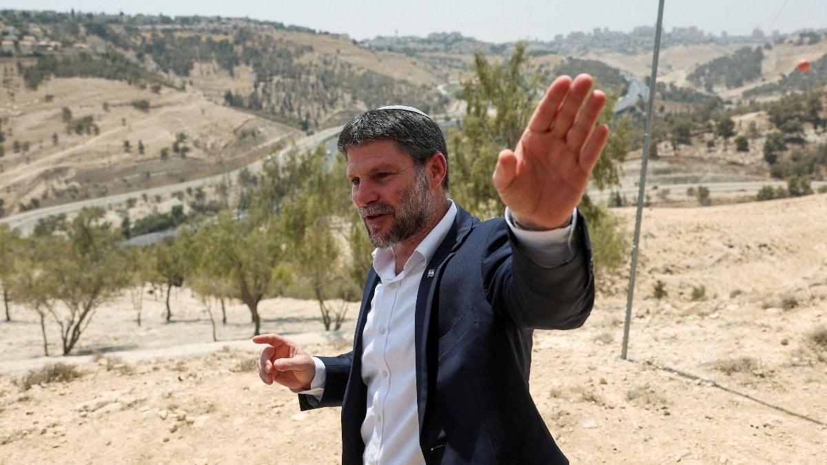 İsrailli bakan Smotrich: Lübnan’da operasyonlara devam edeceğiz