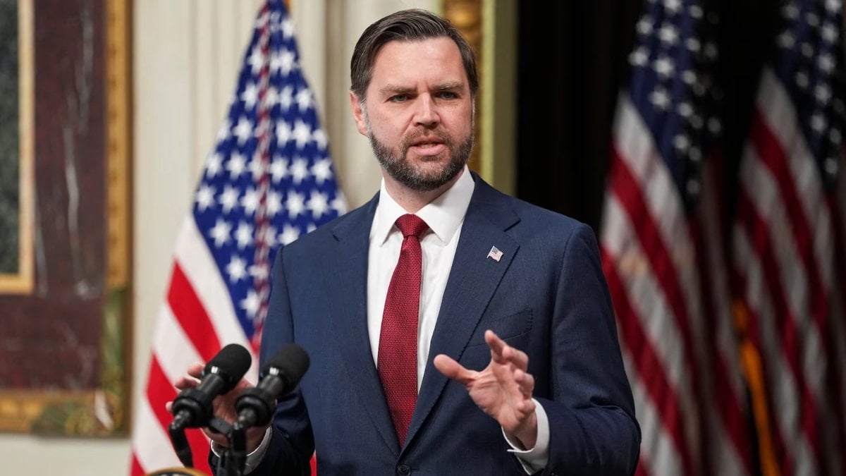 JD Vance: Derin devlet tarafından hedef alındım