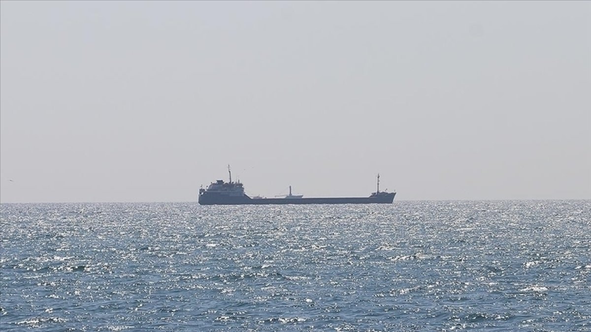 Karadeniz’de Panama bayraklı gemiye İHA isabet etti: 1 ölü, 2 yaralı