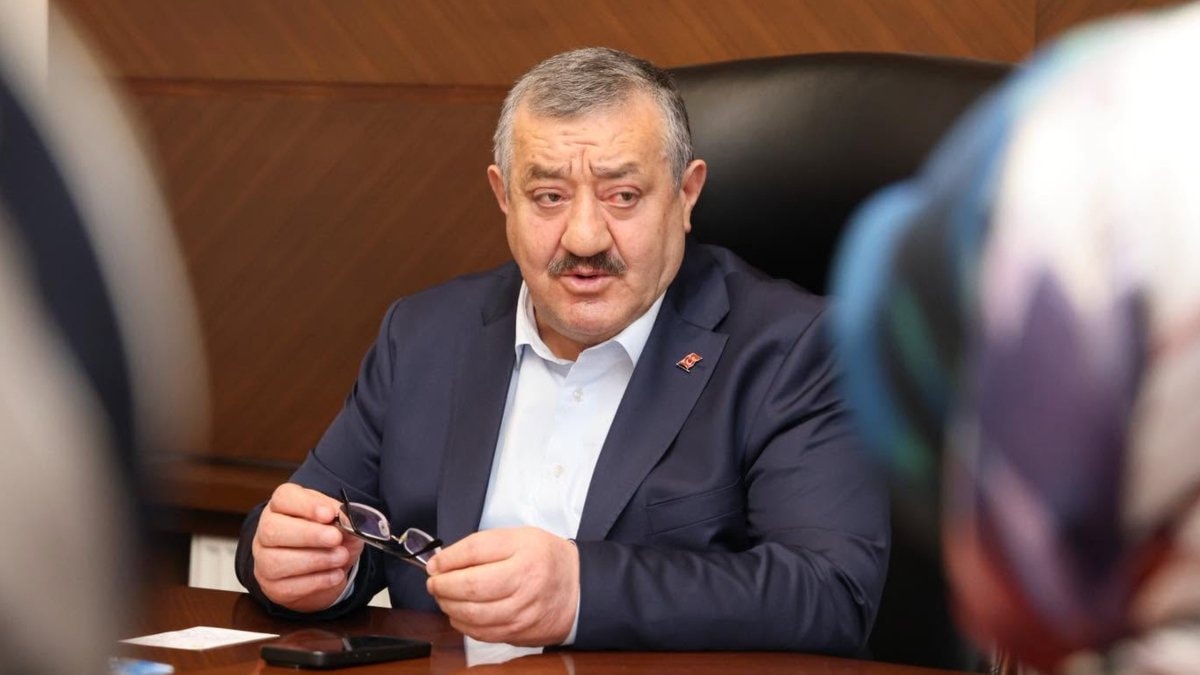 Kelkit Belediye Başkanı lüks aracını savundu: G.tü b.klu arabayı çok gördüler