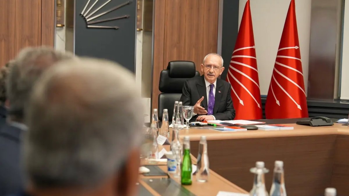 Kemal Kılıçdaroğlu milletvekillerine mektup gönderdi