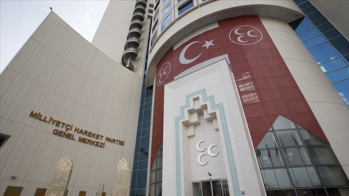 MHP Adıyaman il teşkilatı organları feshedildi
