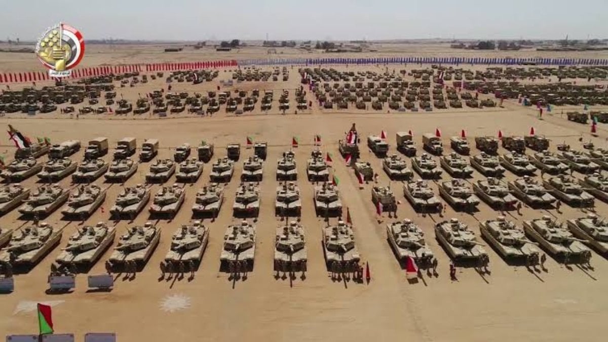 Mısır’ın İsrail sınırındaki üs çalışmaları gerginlik yarattı