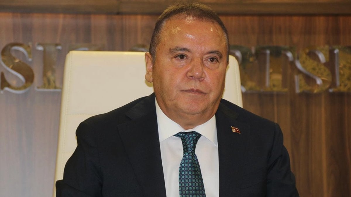 Mühittin Böcek, ‘yolsuzluk’ soruşturması kapsamında yeni bir ifade daha verdi