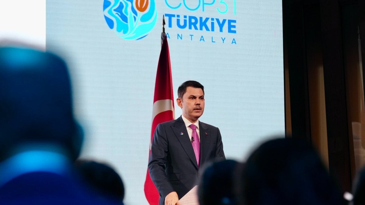 Murat Kurum, Londra’da düzenlenen Türkiye Enerji Dönüşümü Yatırım Forumu’nda konuştu