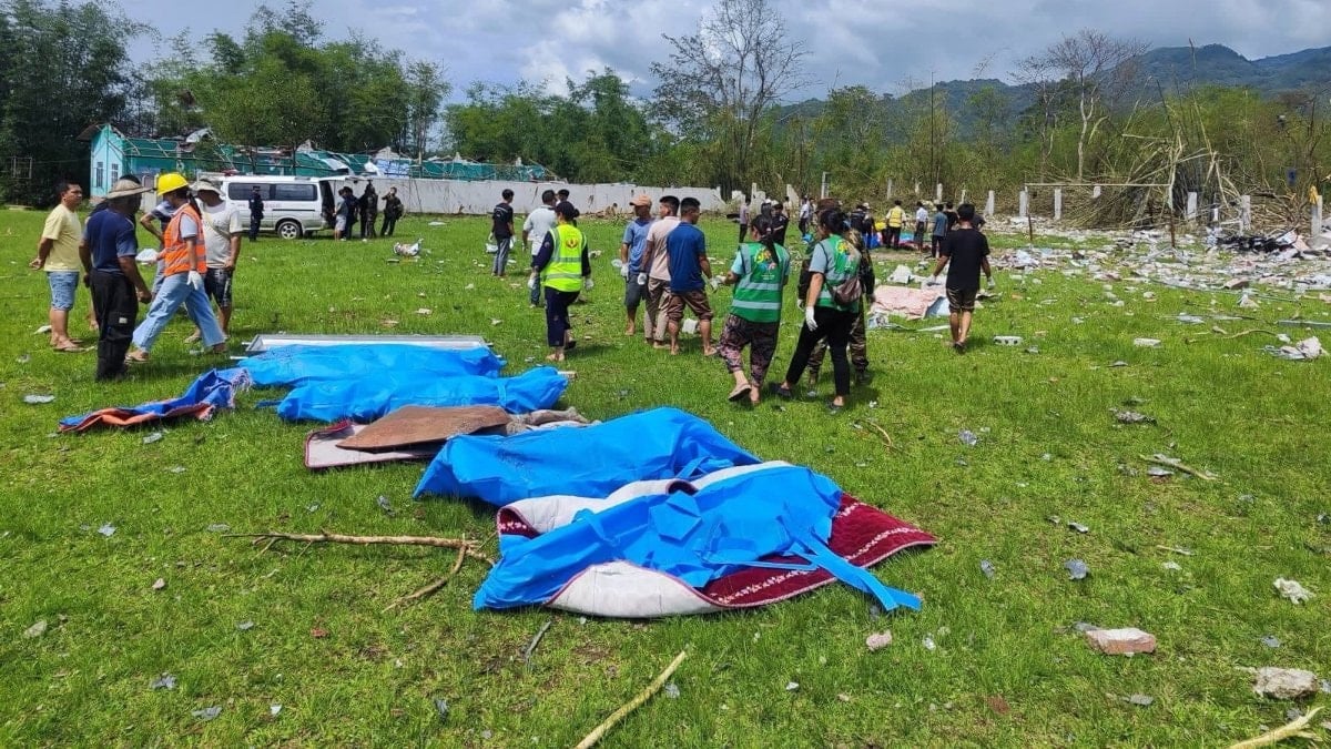 Myanmar’da nedeni bilinmeyen patlamada 55 kişi can verdi