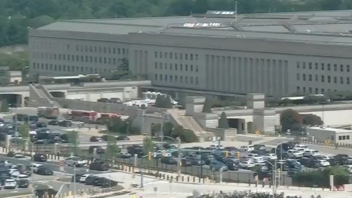 Pentagon’da kimyasal sızıntı nedeniyle acil tahliye başladı