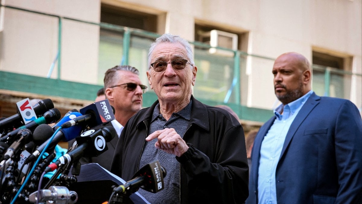 Robert De Niro’dan Trump’a: Kapa çeneni