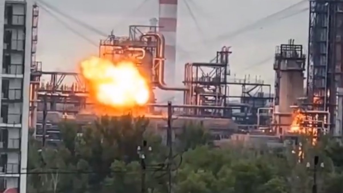 Rusya’da petrol rafinerisine İHA saldırısı