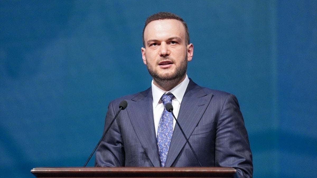 Samed Ağırbaş, Anahtar Fikirler Zirvesi’nde konuştu