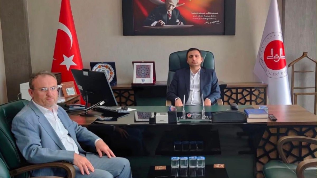 Sinop’ta stajyer vali yardımcısı vekili, müftünün makamına oturdu