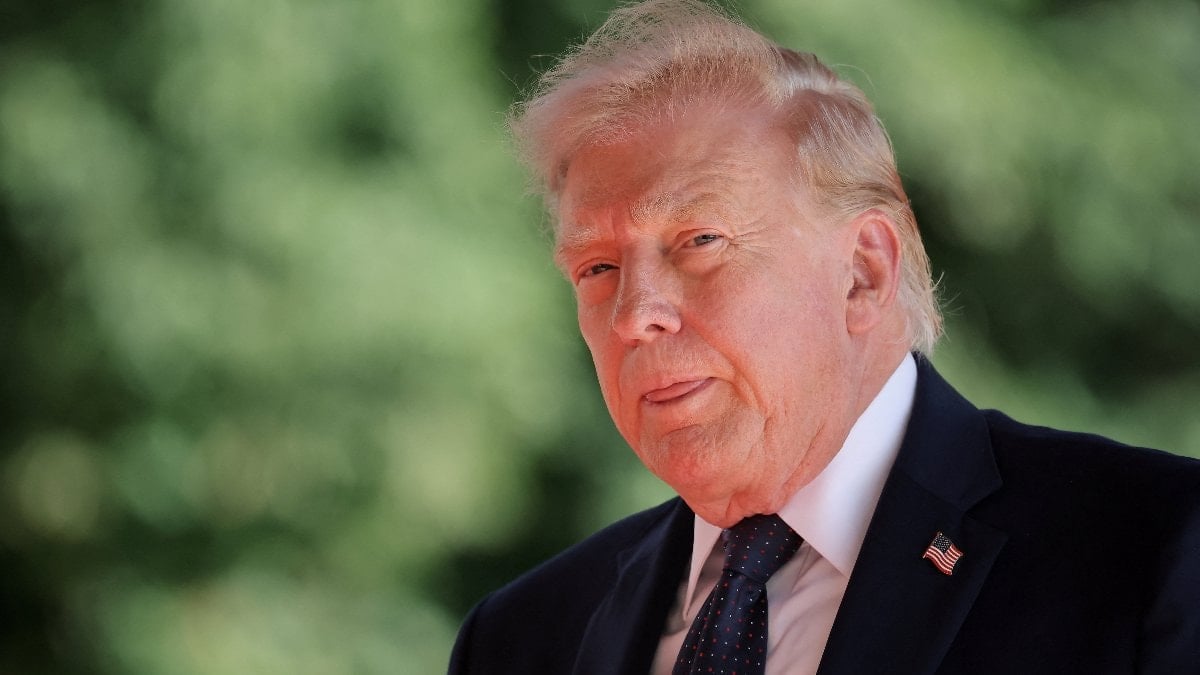 Trump’ın İran savaşının başı ve sonundaki halleri gündem oldu