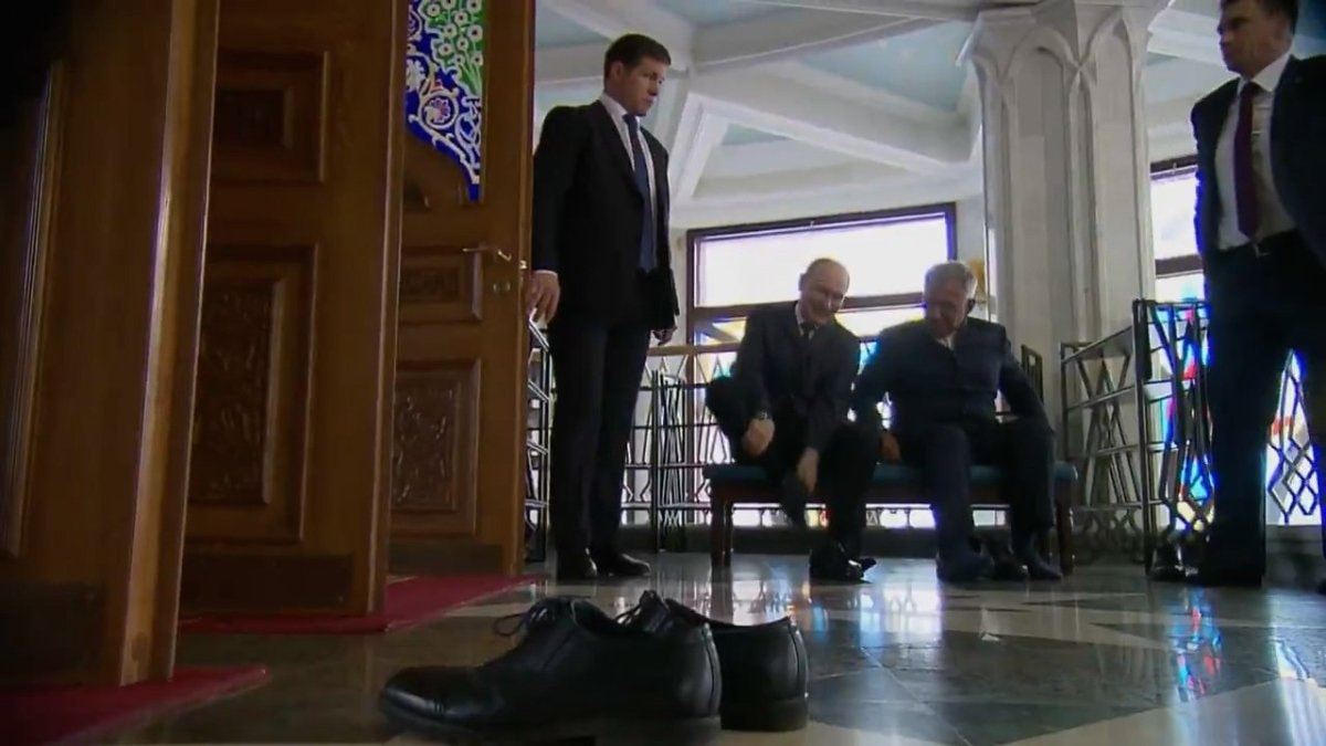 Vladimir Putin, Tataristan ziyaretinde cami ziyaret etti