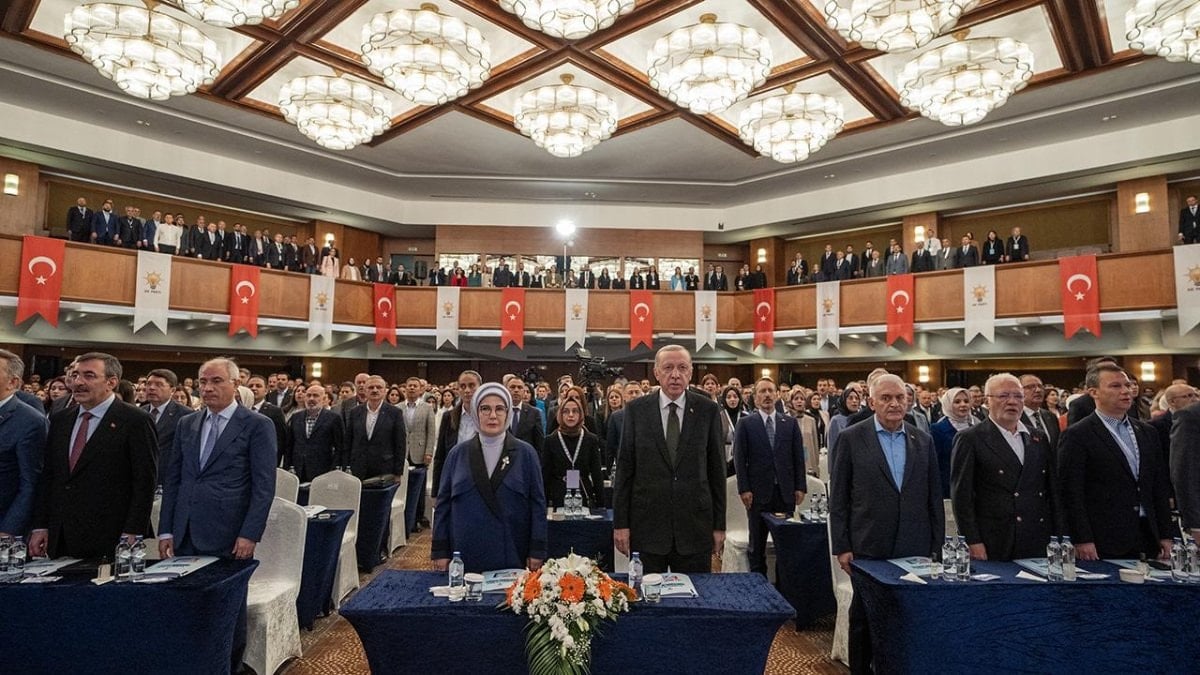 Yunanistan, borç krizini hala atlatamadı