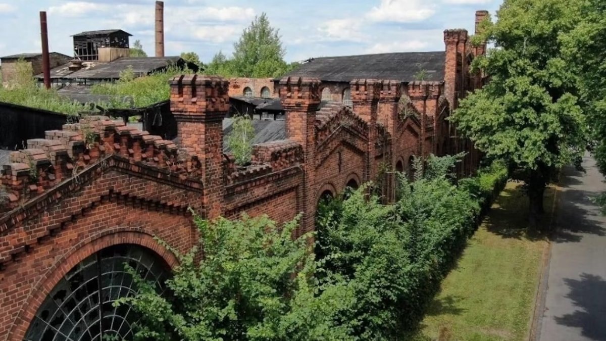 184 yıllık fabrika 1 euroya satışta: Tek bir şartı var
