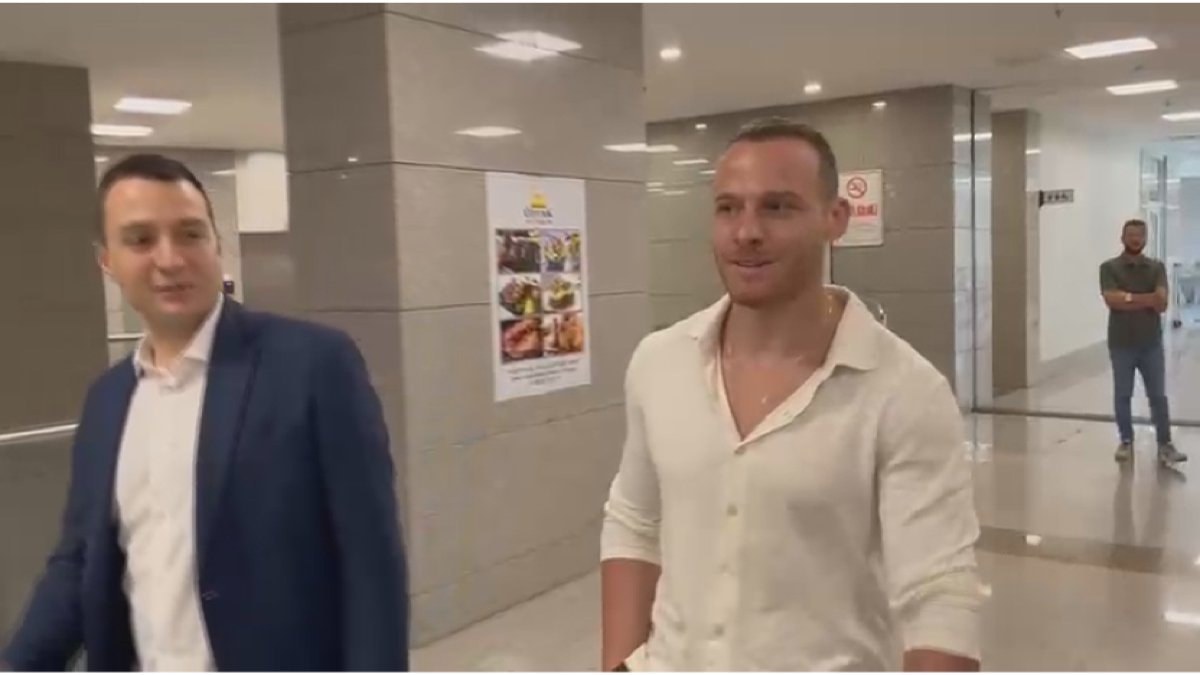 Ahbap Derneği soruşturmasında Eda Ece ve Kerem Bürsin adliyede