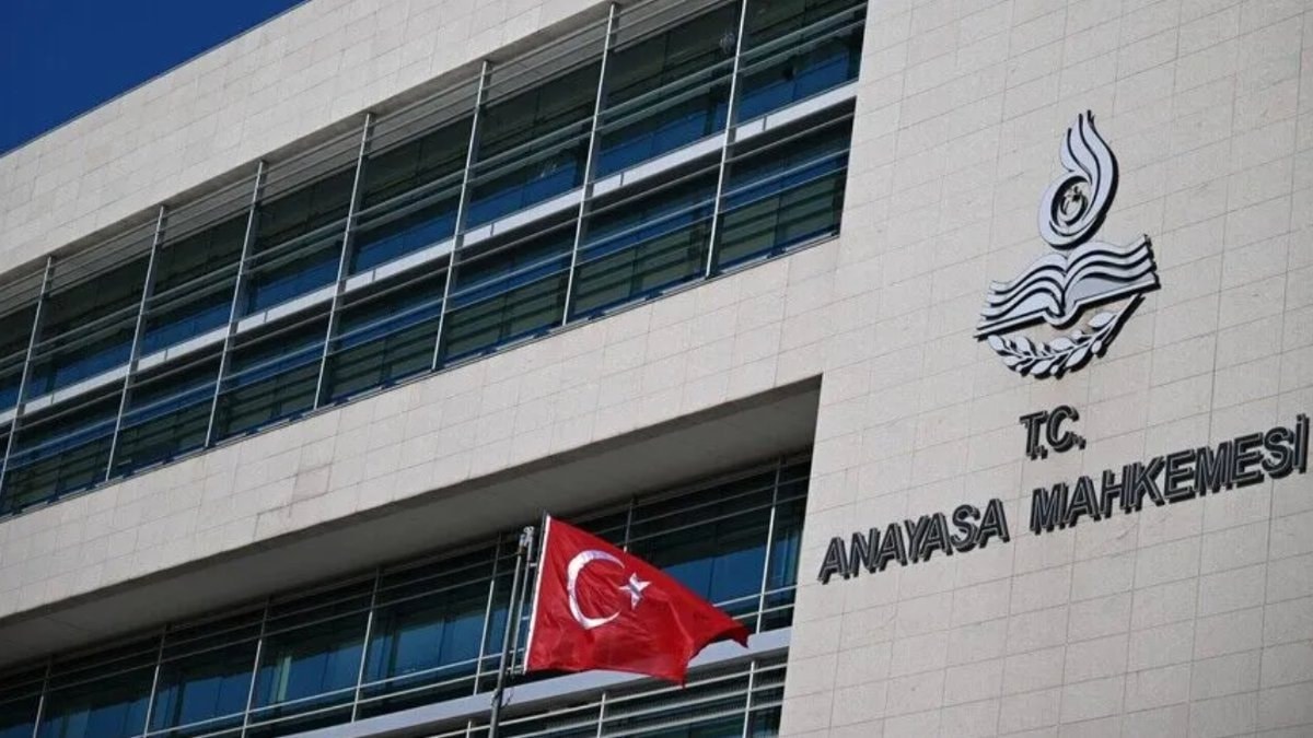 AYM’den Madımak davası için tazminat kararı