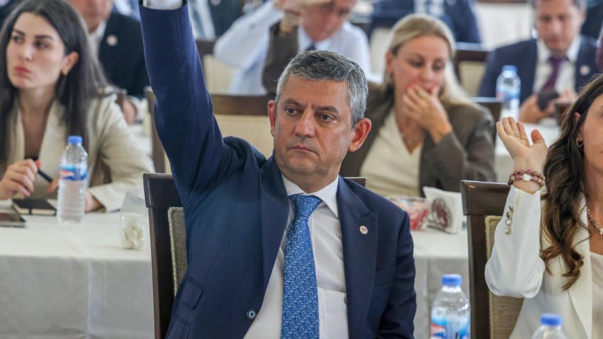 CHP’den 200 belediye başkanı Yeni Parti’ye geçiyor