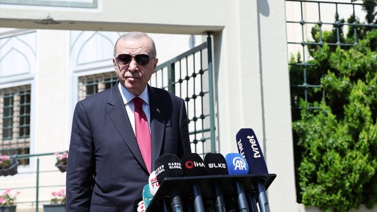 Cumhurbaşkanı Erdoğan cuma çıkışı konuştu, FETÖ’cü alçakların eli yine boş kaldı