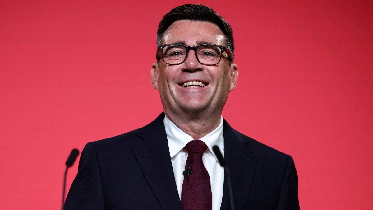 İngiltere yeni başbakanını bekliyor: Andy Burnham İşçi Partisi’nin başına geçti
